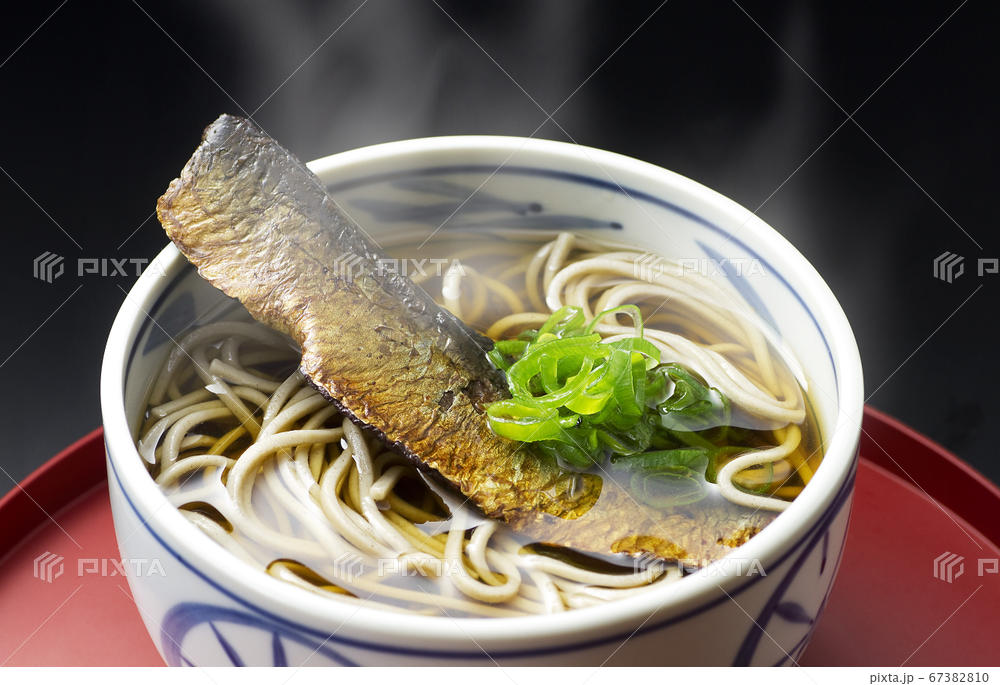 だし香る京の冬の定番「にしんそば」
