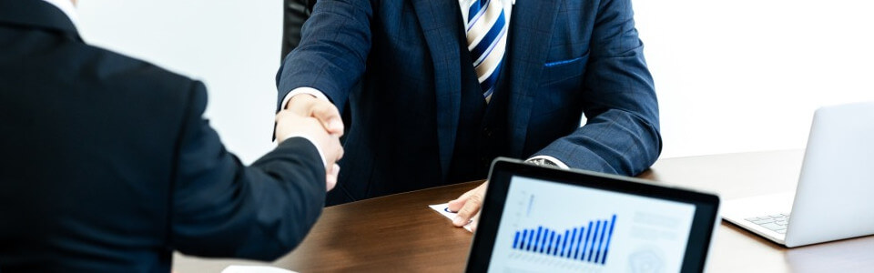 なぜホテル運営委託が選ばれるのか：契約までのプロセスと知っておきたい注意点